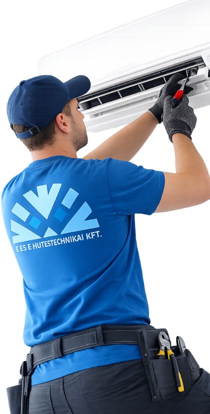 Klímaszerelő szakember fali split klíma beltéri egység tisztítása és karbantartása – klíma tisztítás